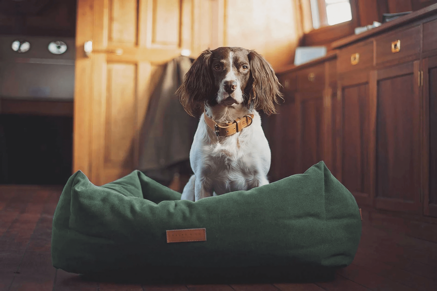 “Richmond” Stonewash Nest Dog Bed – by Ralph & Co-3
