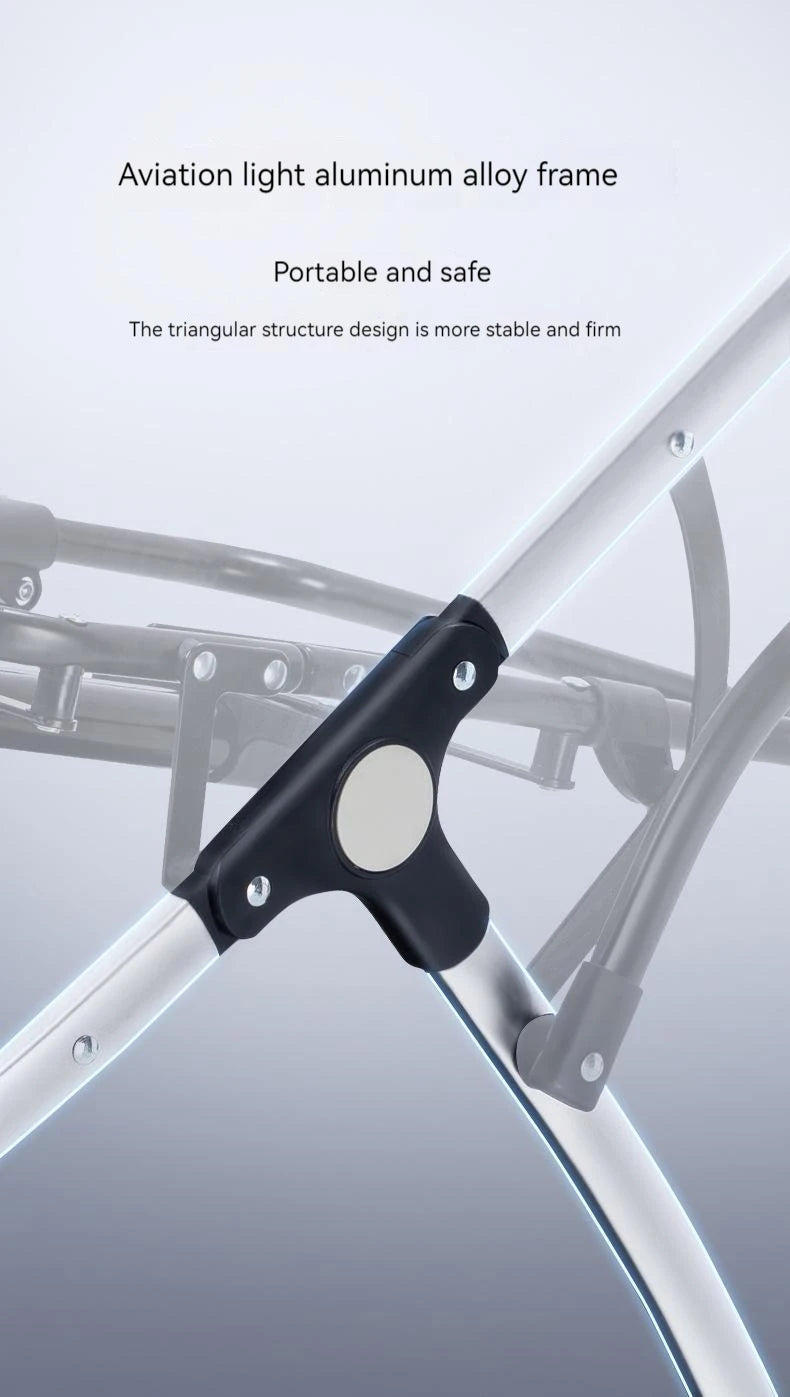 Hundewagen in Modernem Design und vier Rädern